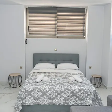 شقة Niki Apartment's *